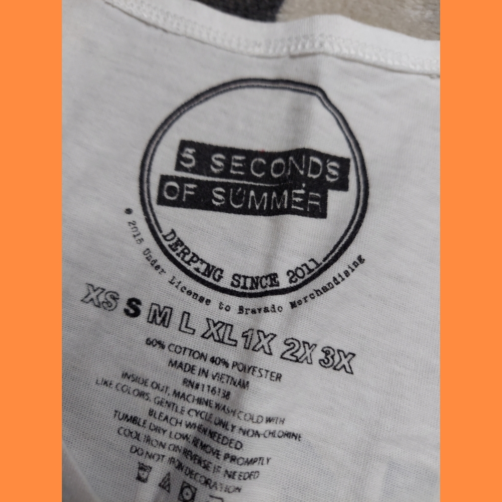 5 Seconds Of Summer Tank Top - Picture 2 of 3